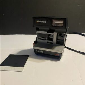 Poloroid Sun 600 LMS Instant Film Camera